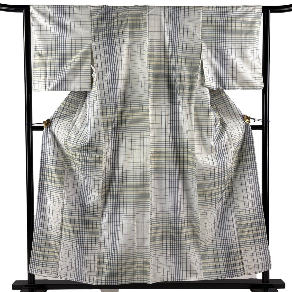 【美品】 大島紬 身丈156cm 裄丈62.5cm S 袷 証紙 格子 クリーム 正絹 名品 【中古】