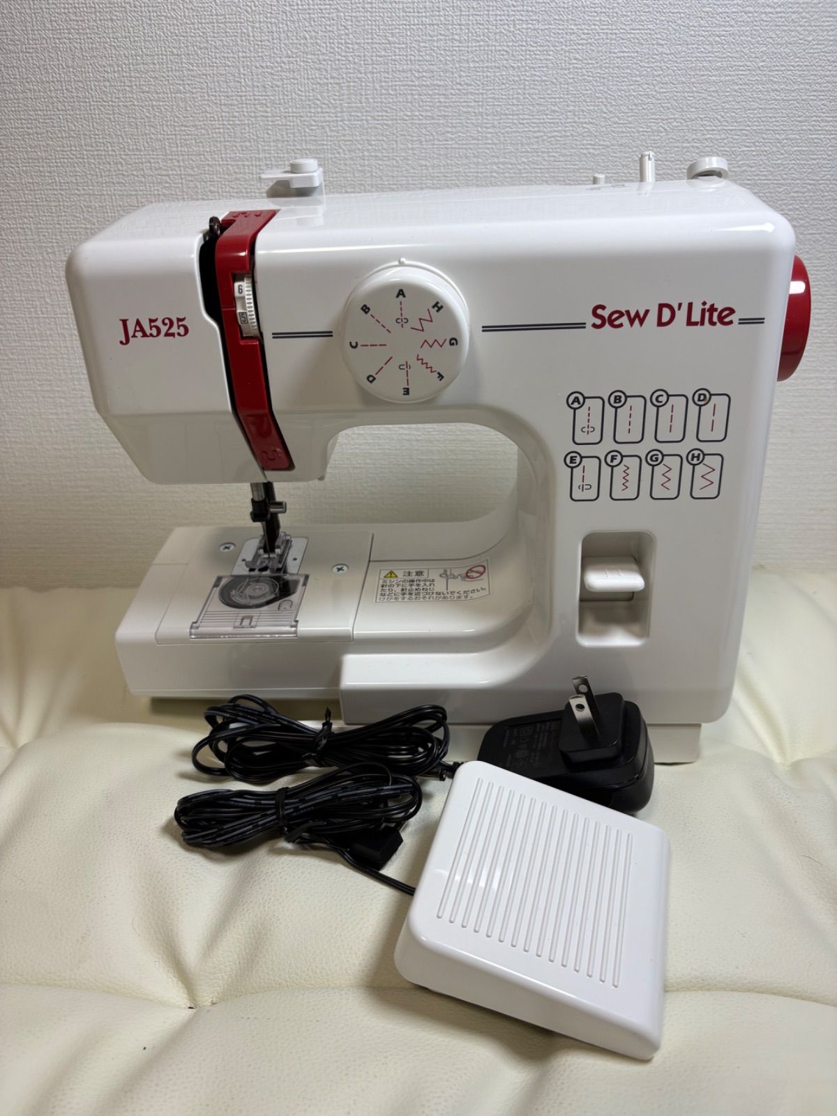 美品】Sew D'Lite JA525 コンパクトミシン フットペダル付き 小型