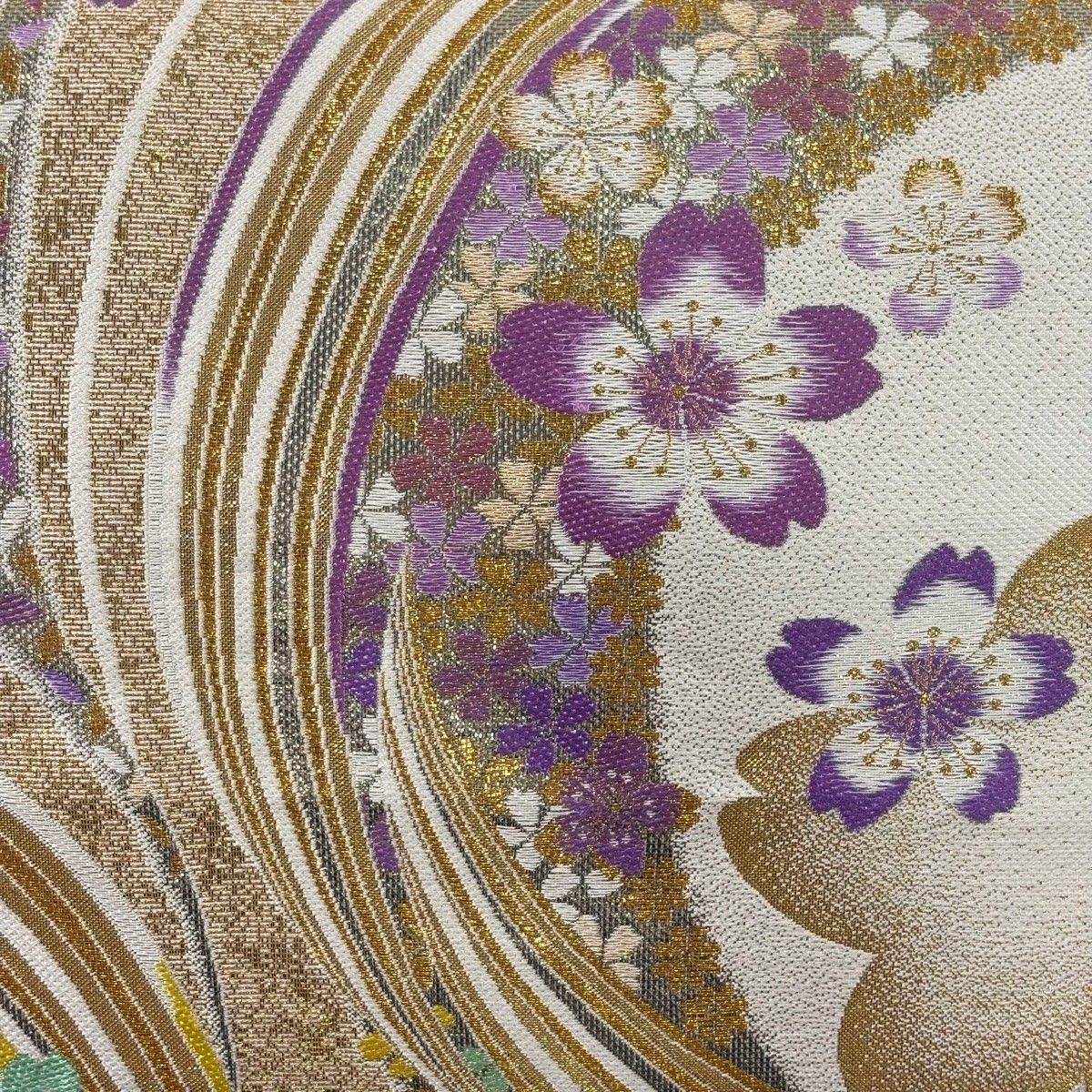 袋帯 秀品 振袖向き 桜 箔 金糸 金色 六通 正絹 【中古】 - メルカリ