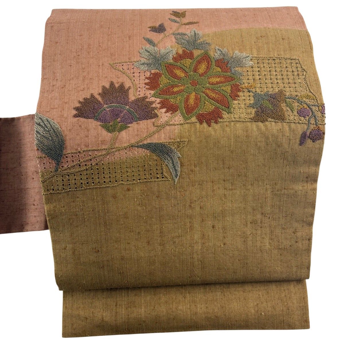 名古屋帯 秀品 紬地 草花 霞 刺繍 薄小豆 正絹 【中古】 6,688円