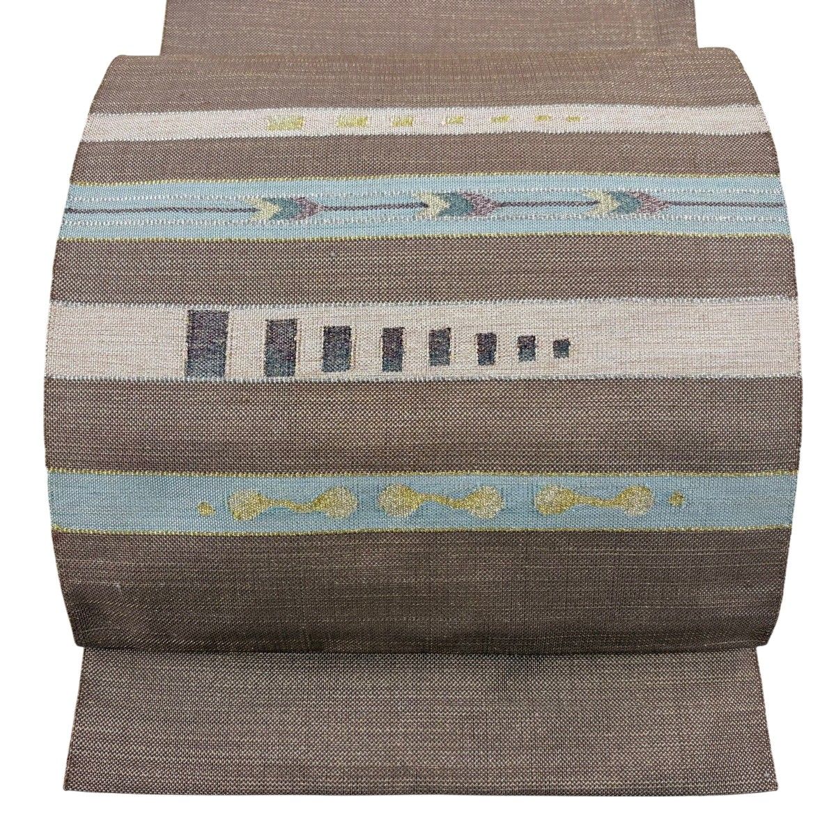 【美品】 名古屋帯 秀品 八寸名古屋帯 松葉仕立て 矢羽根 幾何学模様 金銀糸 茶色 正絹 【中古】