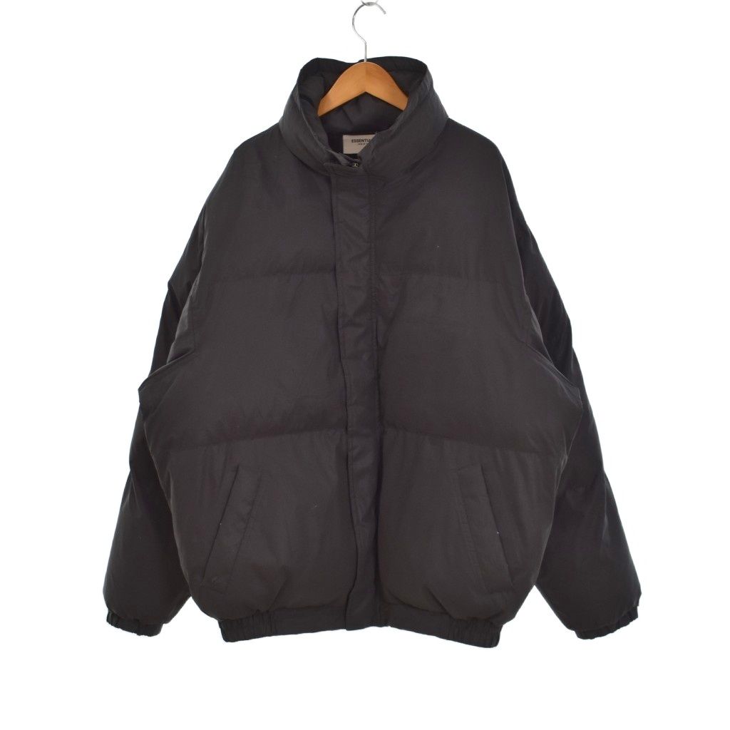 エッセンシャルズ essential+s 中綿ジャケット 上着 ラバーパッチ ジップアップ ハイネック 無地 M 灰色 グレー 12,506円