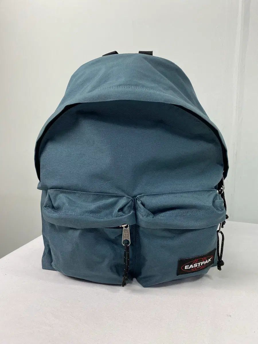 EASTPAK ダブル ポケット バックパック