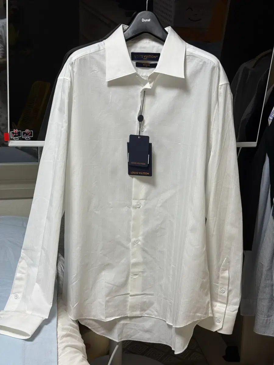 (新品) ルイヴィトン Yシャツ 41 サイズ