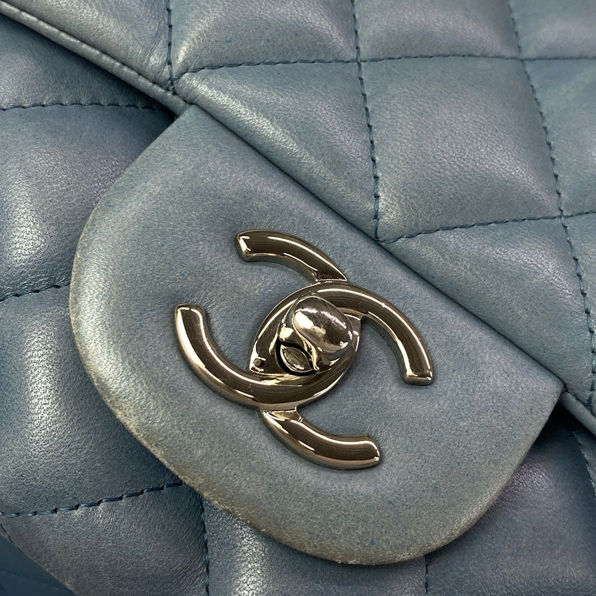 CHANEL(シャネル) ショルダーバッグ デカマトラッセ ブルー シルバー 