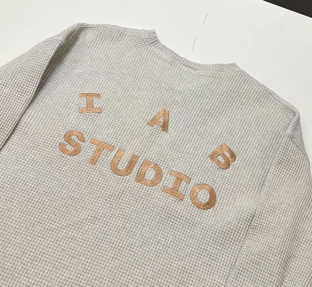 IAB Studio アイエプスタジオ ワッフル スウェット ダンジョン XL オートミール