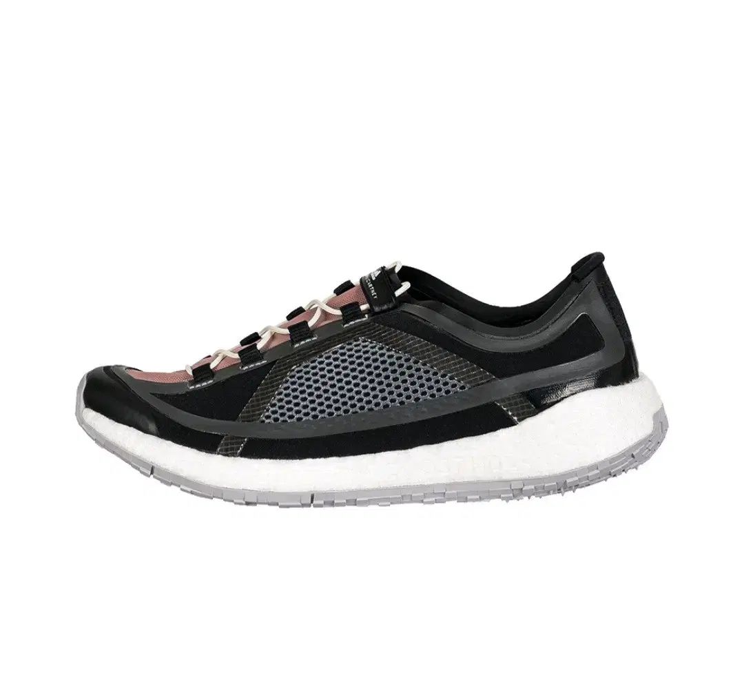 新品 21万円 225 アディダス ピュアブースト スニーカー ランニングシューズ NIKE