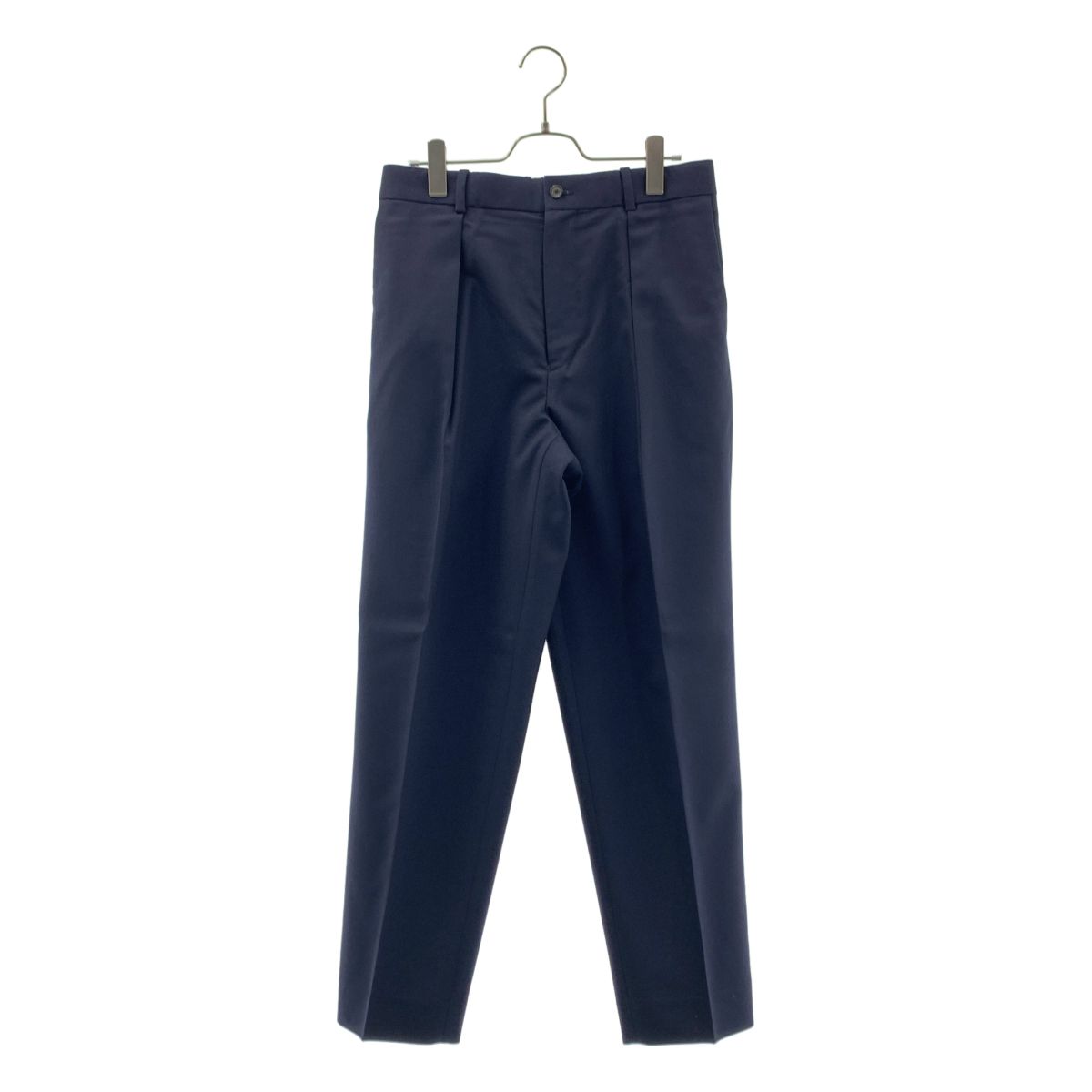 【美品】 MARKAWARE / マーカウェア | FRONT PLEATS PEGTOP ORGANIC WOOL TROPICAL / トロピカル ウール タック パンツ | 3 | ネイビー | メンズ