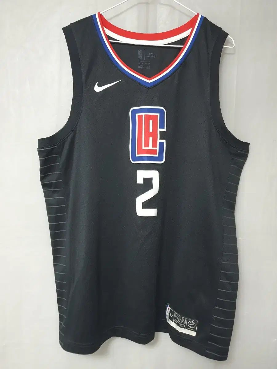 NIKE NBA LA クリーパーズ カワイ・レナード Swingman ジャージ (ブラック)