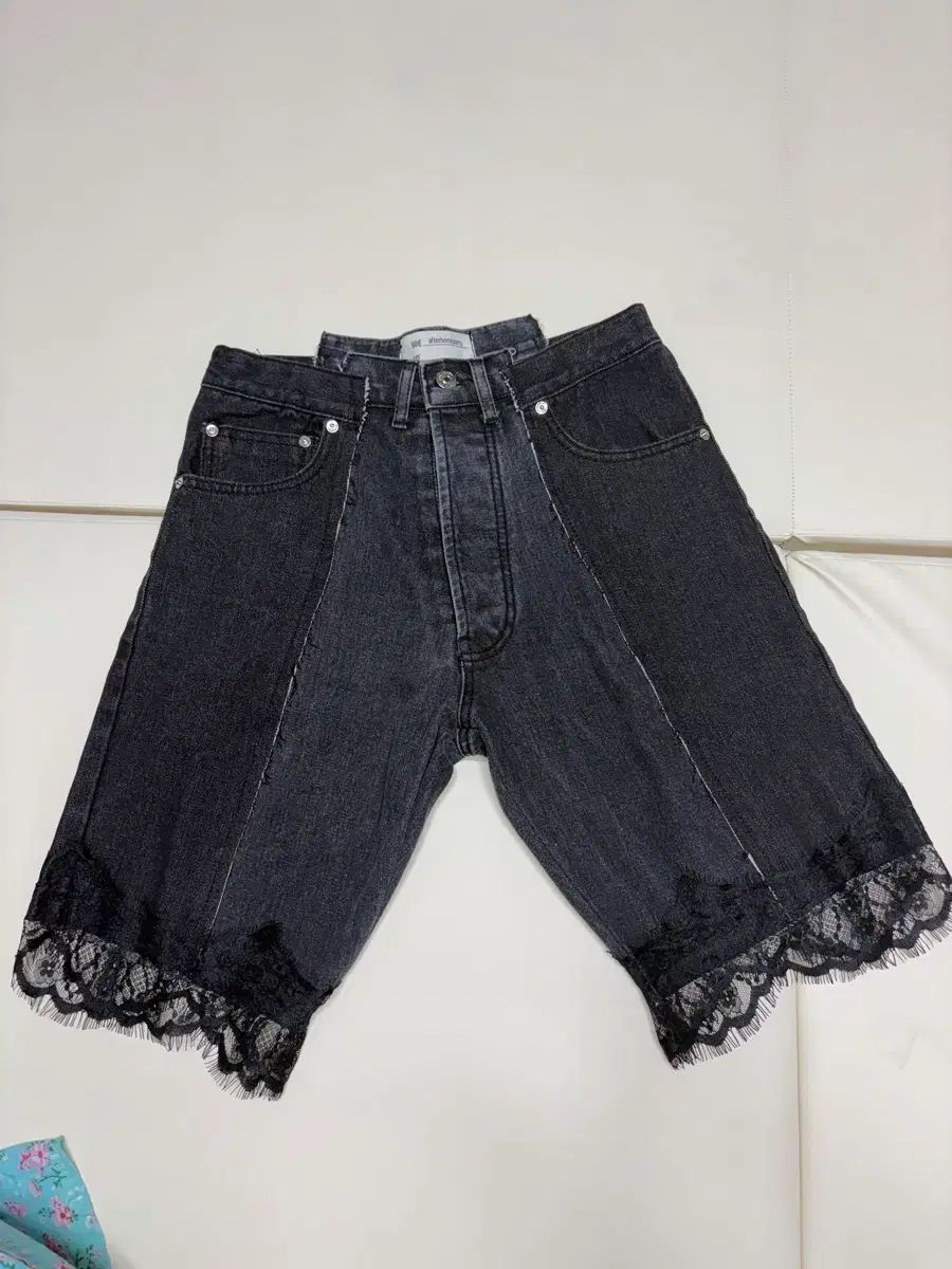 afterhomeparty ブラック レース デニム ハーフパンツ 8,113円