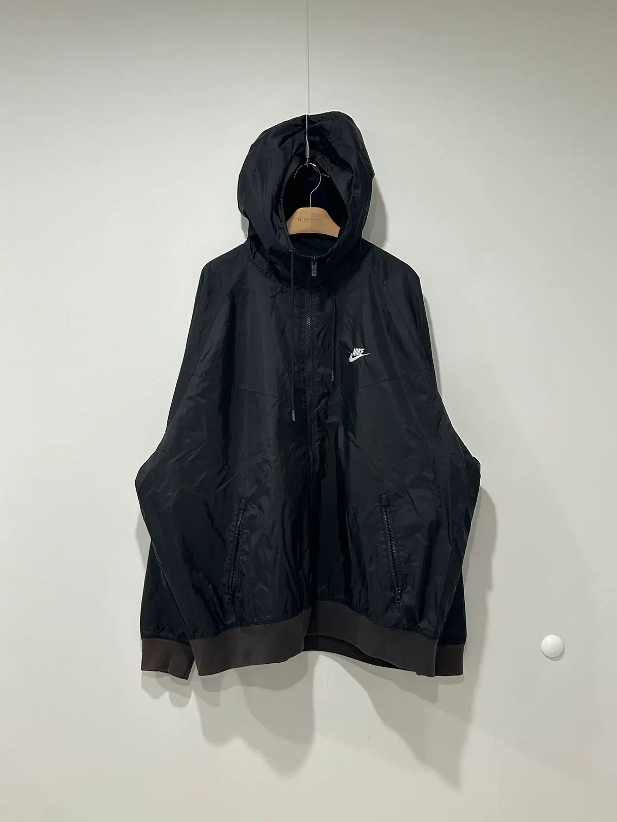 NIKE ナイキ ウィンドブレーカー
