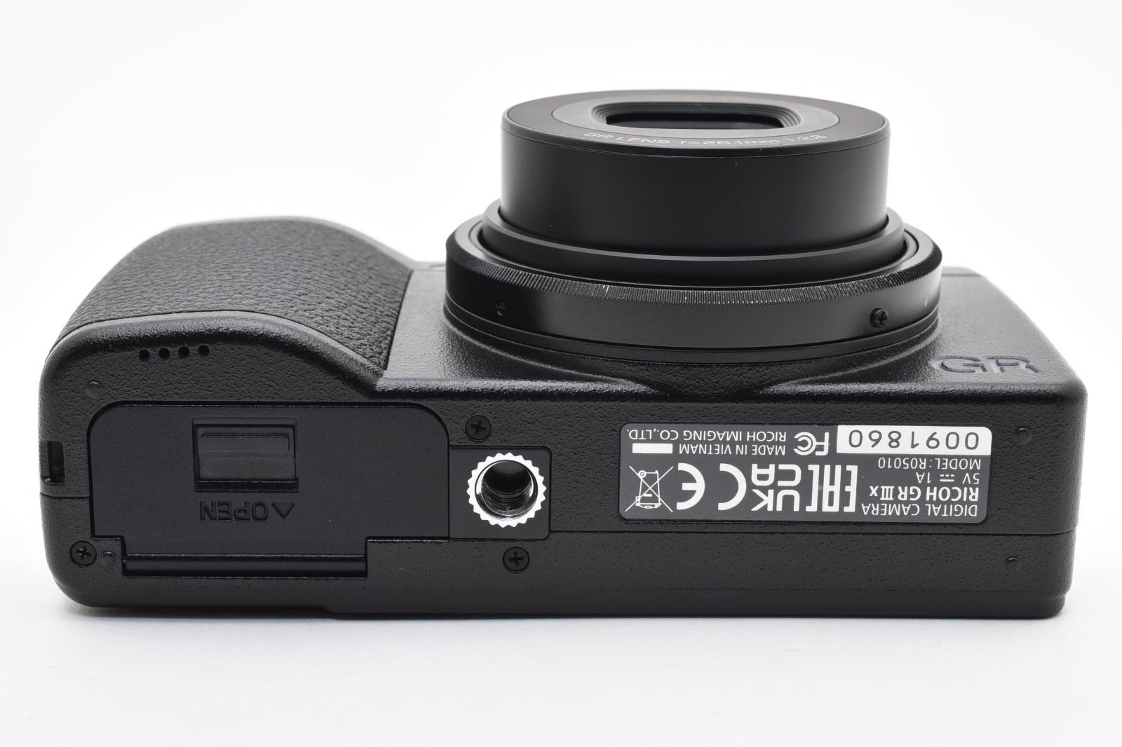 ☆新品級☆ リコー RICOH GR IIIx HDF 《ショット数1695回・元箱付