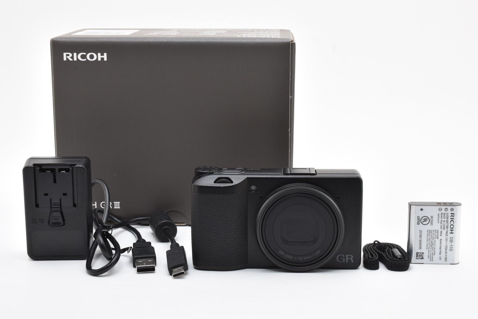 ☆超極上☆ リコー RICOH GR III 《ショット数21117回・元箱付・付属品