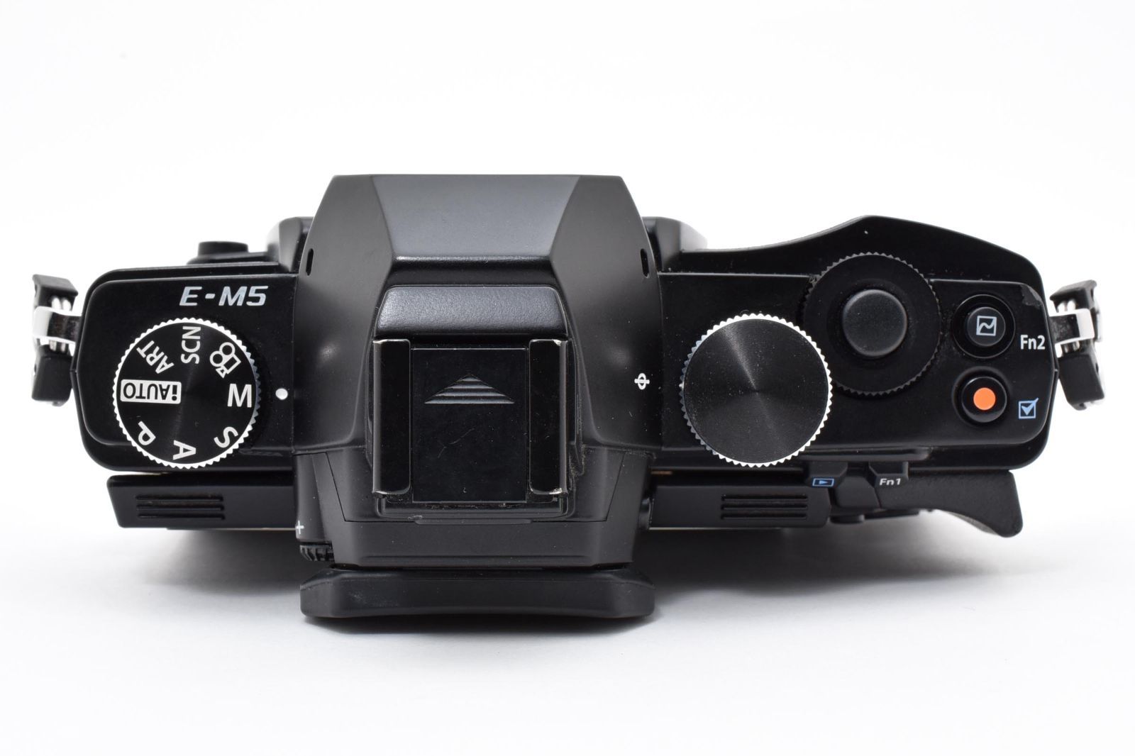 ☆美品☆ 《シャッター数 8536回》OLYMPUS オリンパス OM-D E-M5