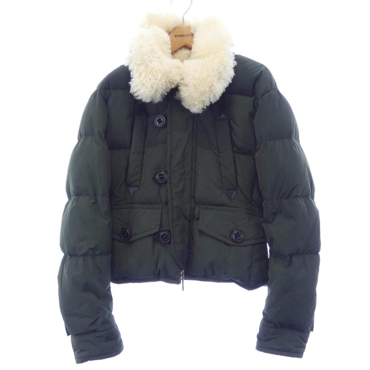 ディースクエアード DSQUARED2 S72AM0658 ダウンジャケット