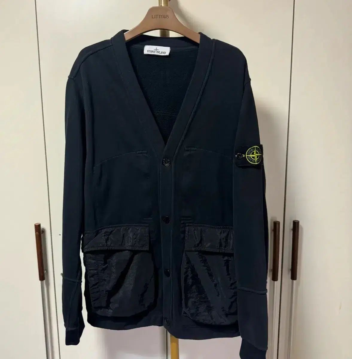 STONE ISLAND ストーンアイランド ポケット カーディガン ブラック (デパート版)