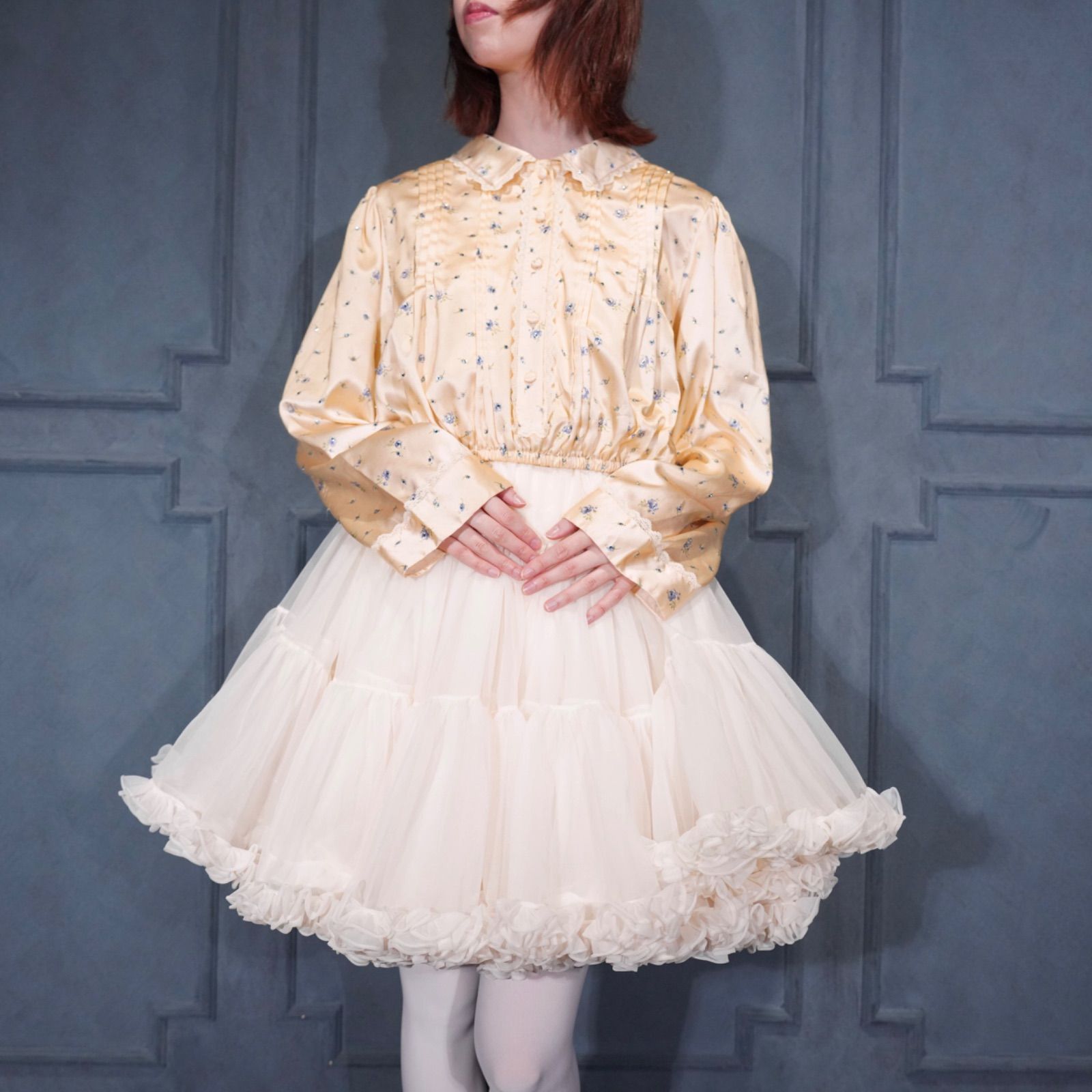 80’s〜 USA VINTAGE Barbizon FLOWER PATTERNED LACE GRITTER DESIGN NIGHTY DRESS SHIRT JACKET80年代〜アメリカ古着お花柄レースグリッターデザインナイティドレスシャツジャケット