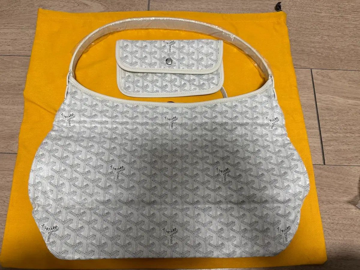 メゾン ゴヤール ボヘム 白 PM HOBO BAG