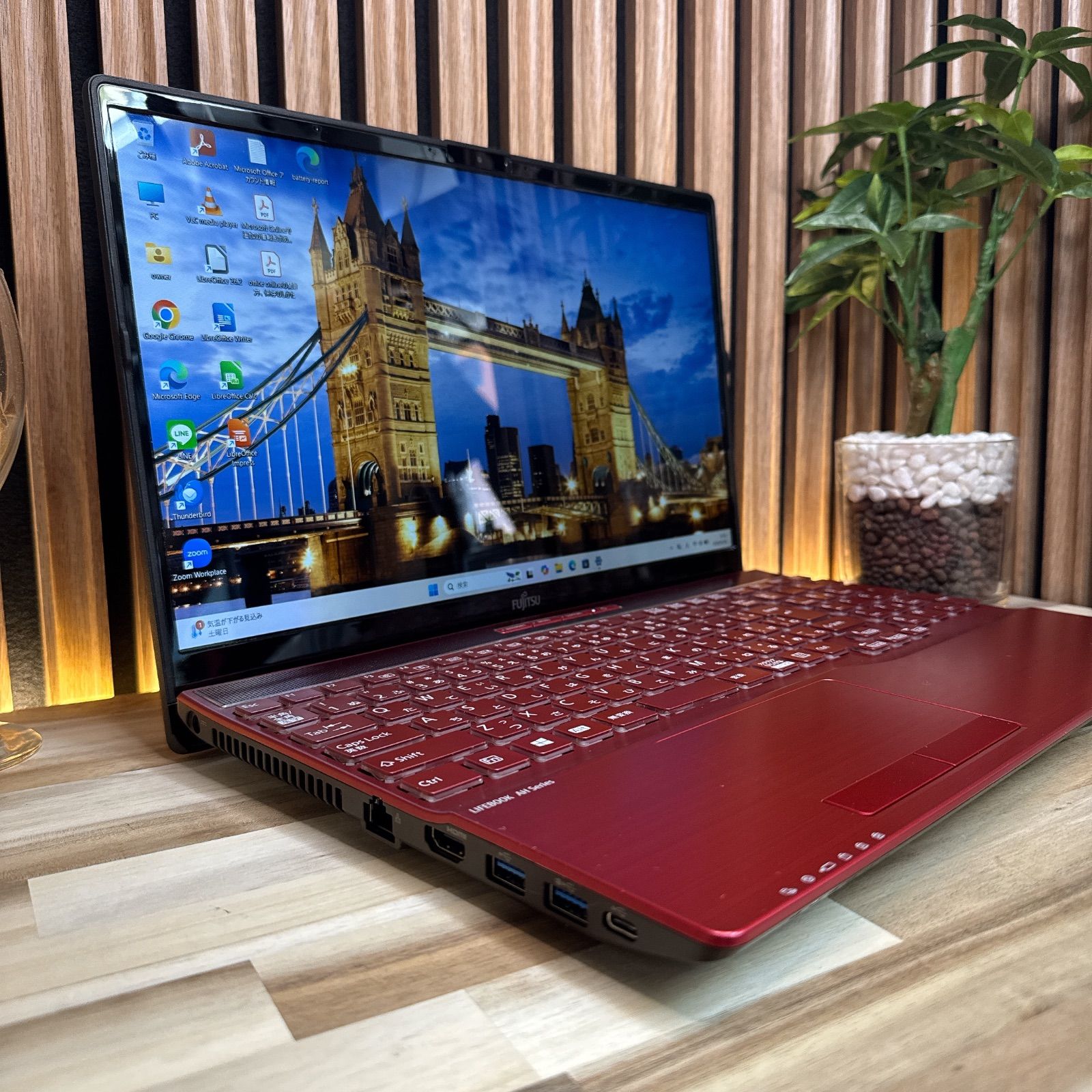 美品✨富士通LIFEBOOK AH77 i7 SSD512GB レッド - メルカリ