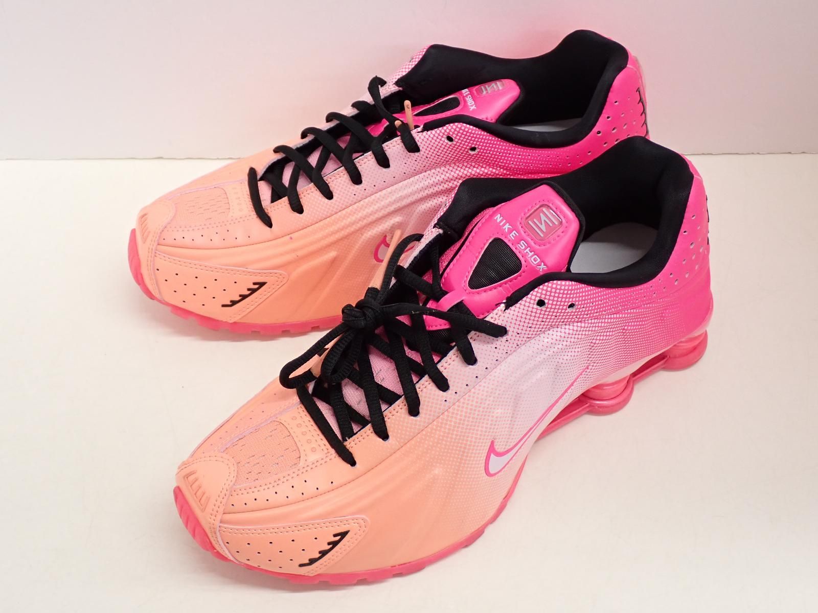 ★7488☆NIKE ナイキ WMNS SHOX R4 ウィメンズ ショックス R4 IH2343-600 スニーカー　ウィメンズ28.5
