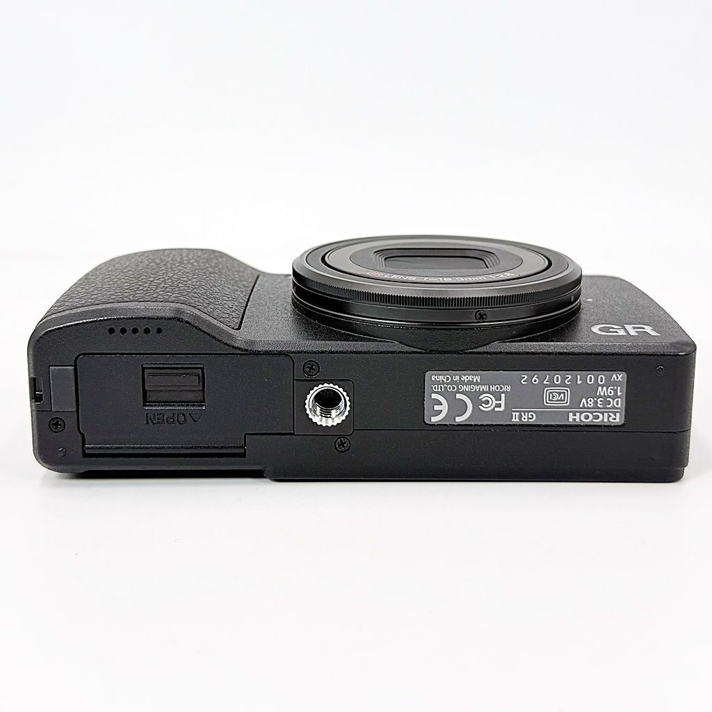 美品】リコー RICOH GR II コンデジ カメラ 中古 低ショット数 付属品