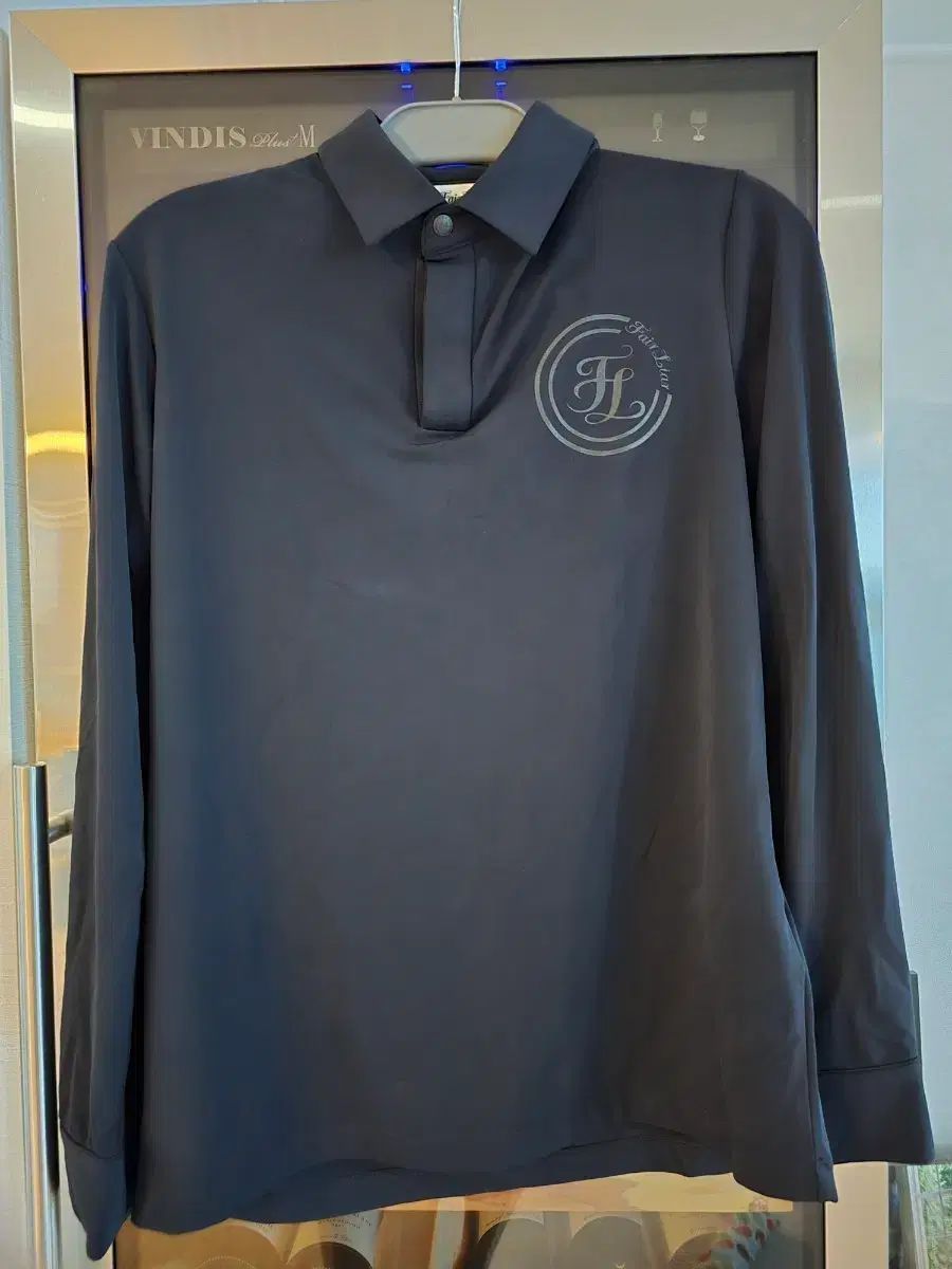 フェアライアー メンズ 長袖 ポロTシャツです