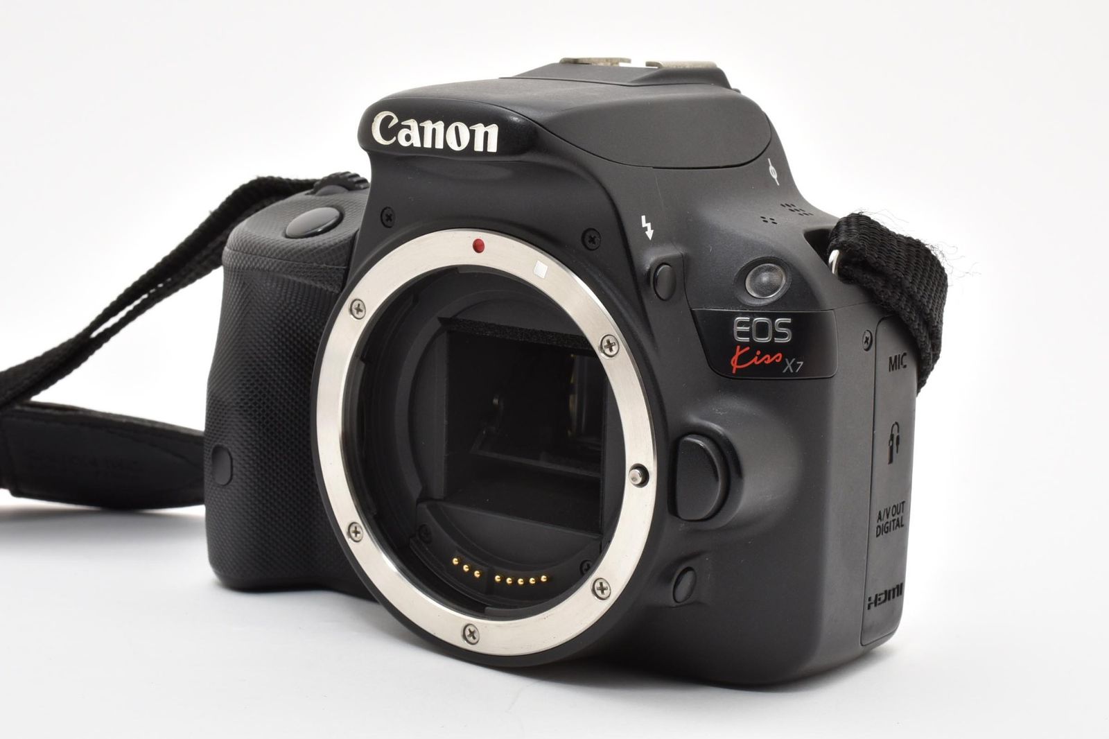 カメラ 実用品 Canon キャノン EOS KISS X7 ボディ デジタル一眼カメラ