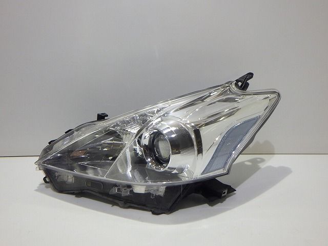 プリウスアルファ 左ヘッドライト ハロゲン ZVW40/41 前期 47-41 2 81170-47280 綺麗 コーティング 260527053