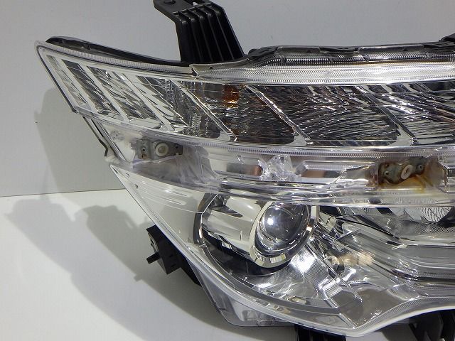 エルグランド ヘッドライト左右 LED E52 TNE52 後期 100-23674 PO