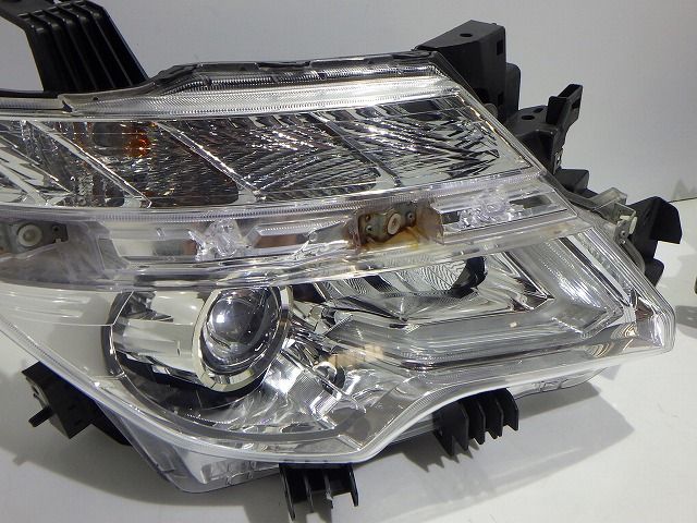 エルグランド ヘッドライト左右 LED E52 TNE52 後期 100-23674 PO