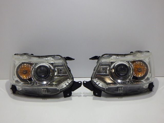 ワゴンR スティングレー ヘッドライト左右 HID MH34S 前期 100-59271 35320/35120-72M62 コーティング 260527042