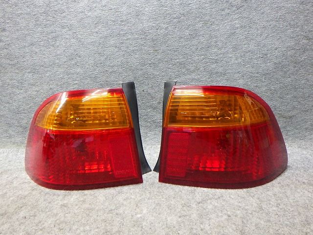 シビック　フェリオ　テール　左右　EK3　R2240　33551-S04-J51　2000年　260525026