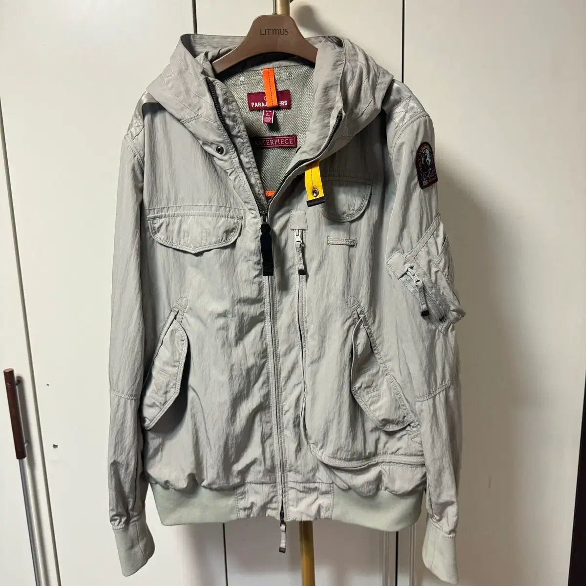 PARAJUMPERS ファイアースプリング ウィンドブレーカー (百貨店購入)