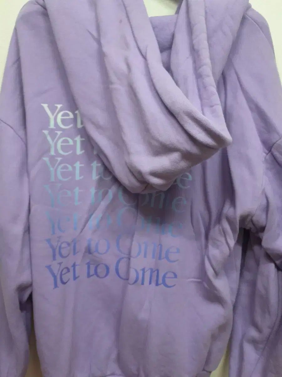 BTS Yet to Come プサン 釜山 フードジップアップ ファー PURPLE XL