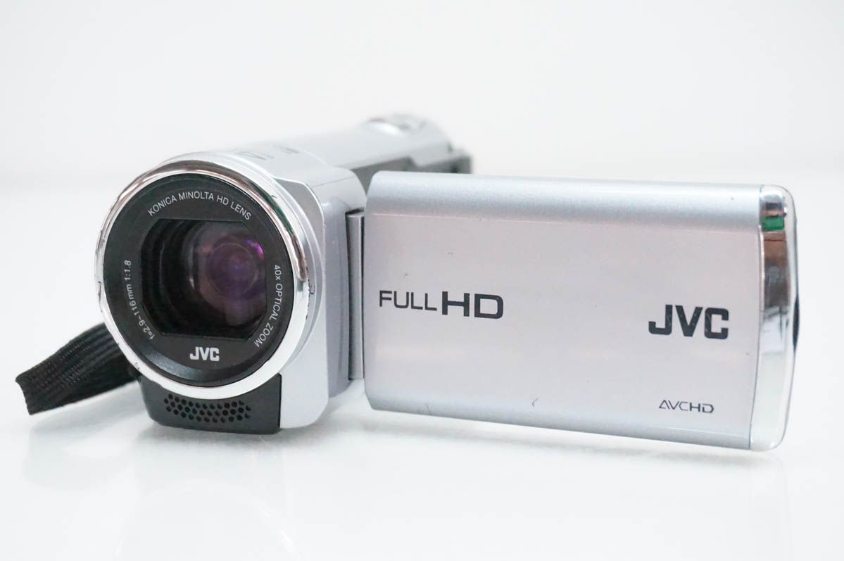 【中古】JVC Victorビクター ビデオカメラ SDカード対応 シルバー GZ-E10