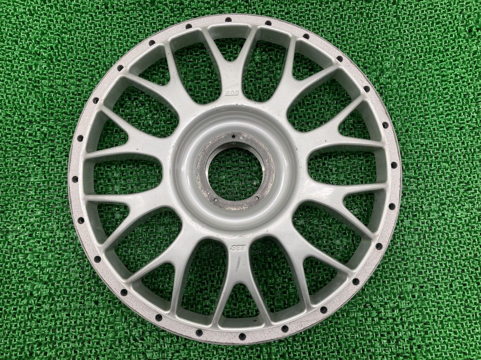 BBS製911 ホイールキャップ 社外 中古 ポルシェ 996 GT3CUP センターロック アルミ Gd 36,573円