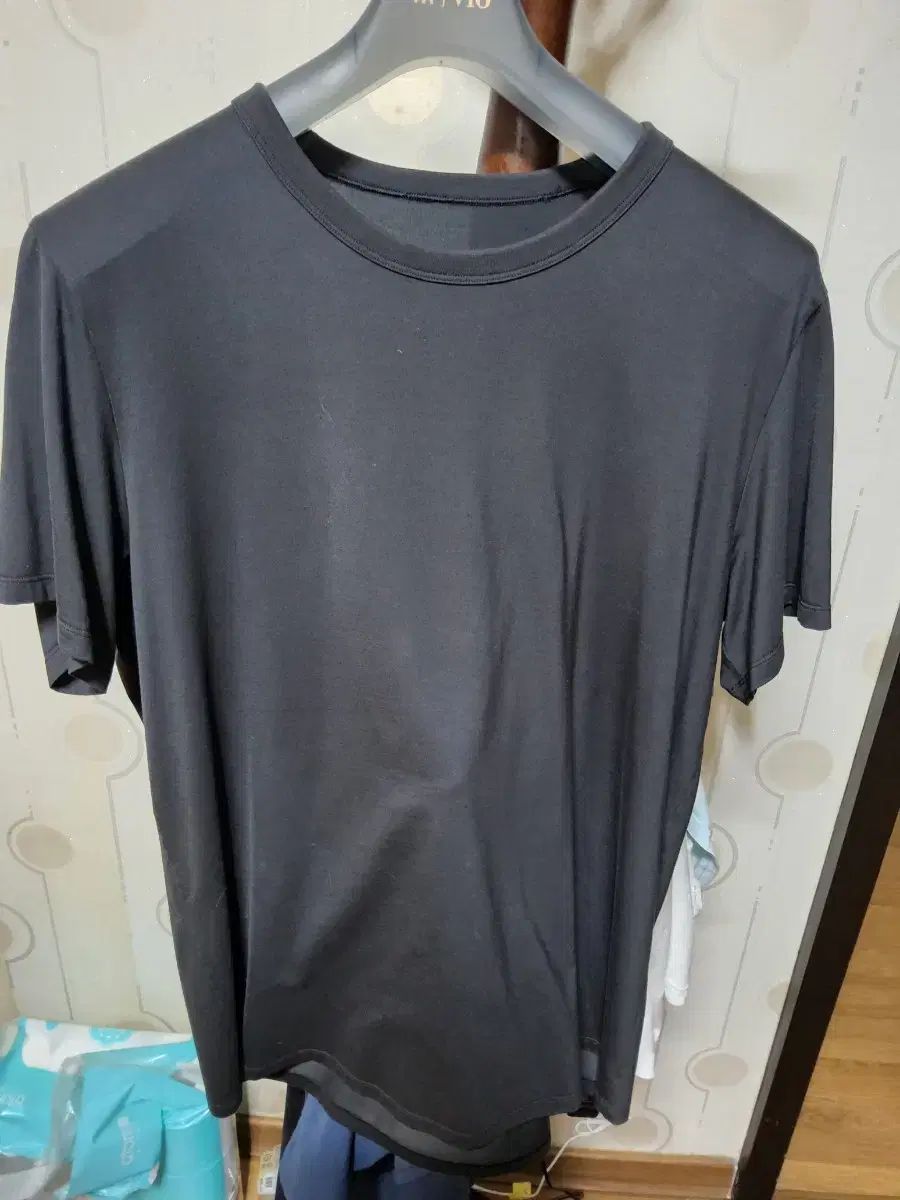 ルルレモン ファンデメンタル Tシャツ ブラック L(105) シルキー 抗菌防臭