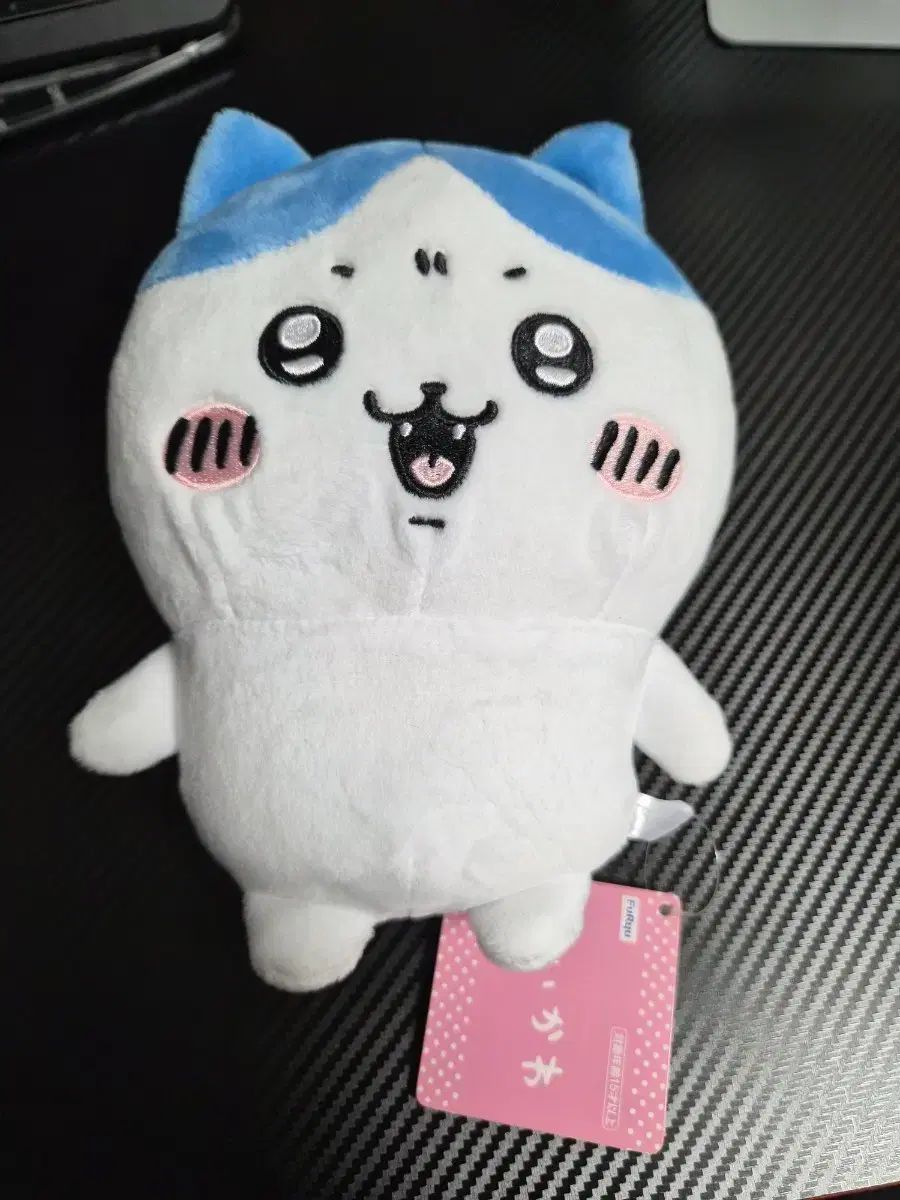 話すハチワレぬいぐるみ