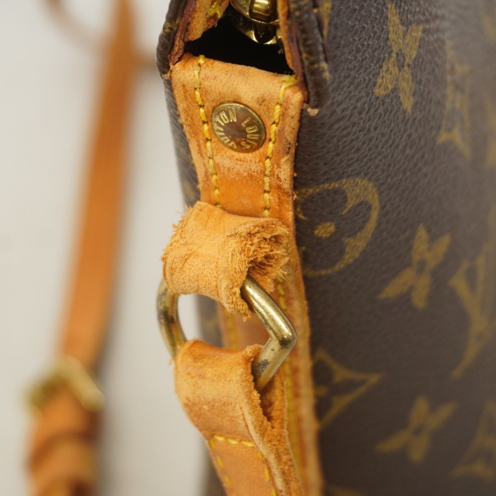 ルイ・ヴィトン(Louis Vuitton) ルイ・ヴィトン ショルダーバッグ 