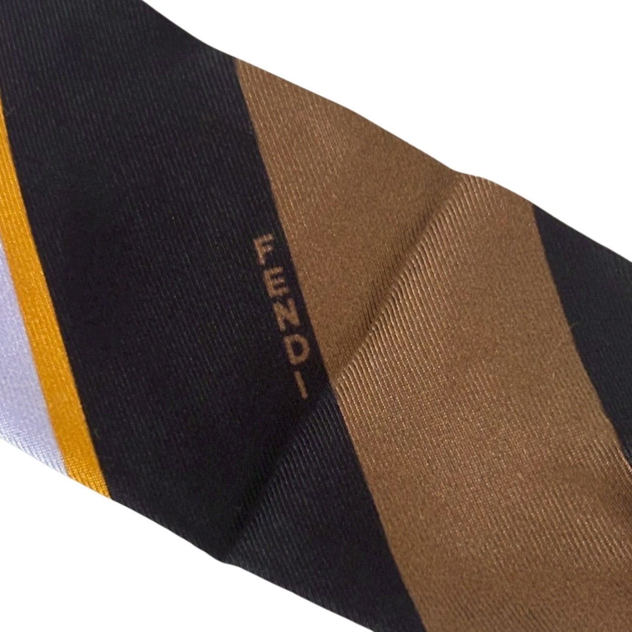 FENDI フェンディ スカーフ 茶系 赤 ブラウン系 レッド イタリア製