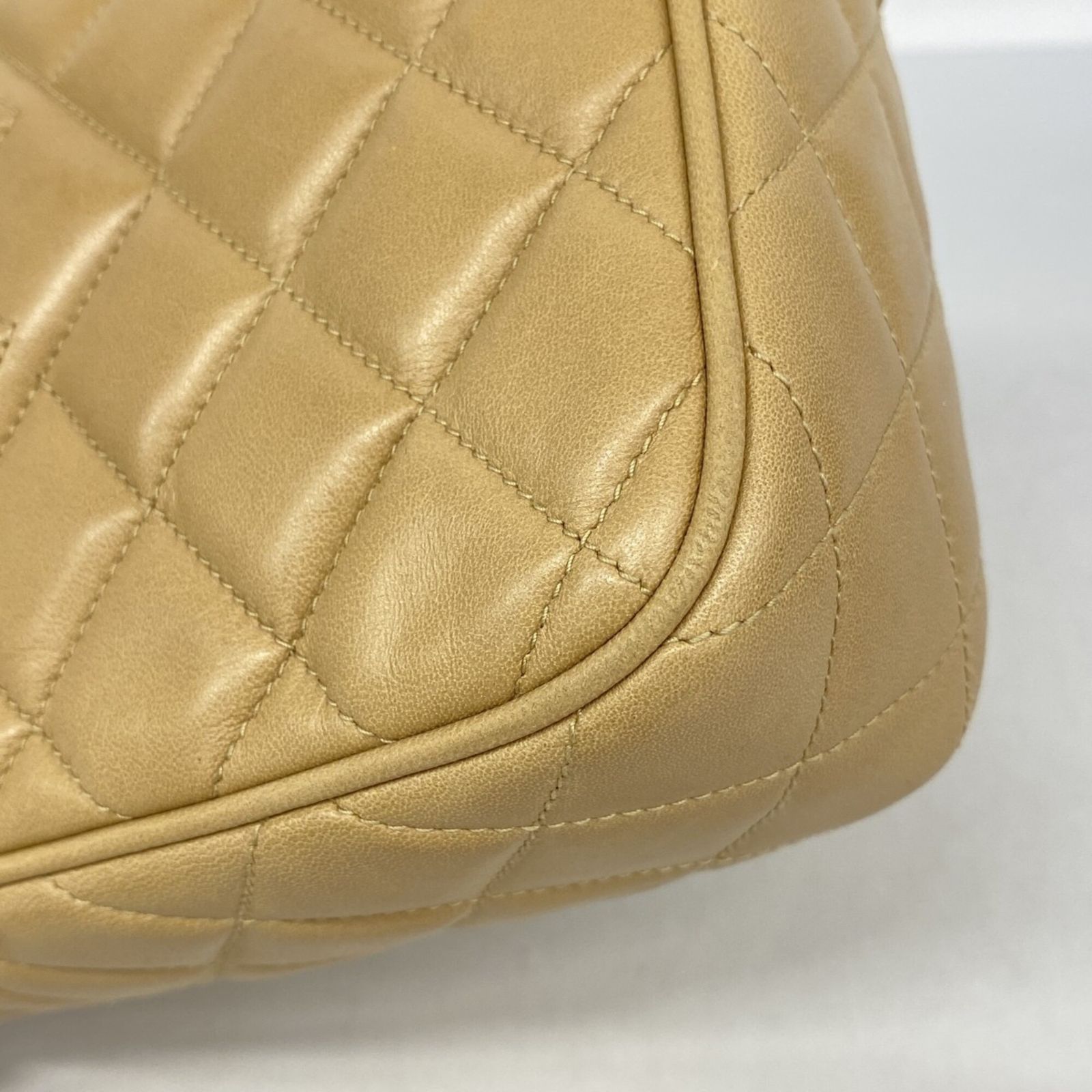 シャネル(Chanel) シャネル ショルダーバッグ マトラッセ 付きチェーン