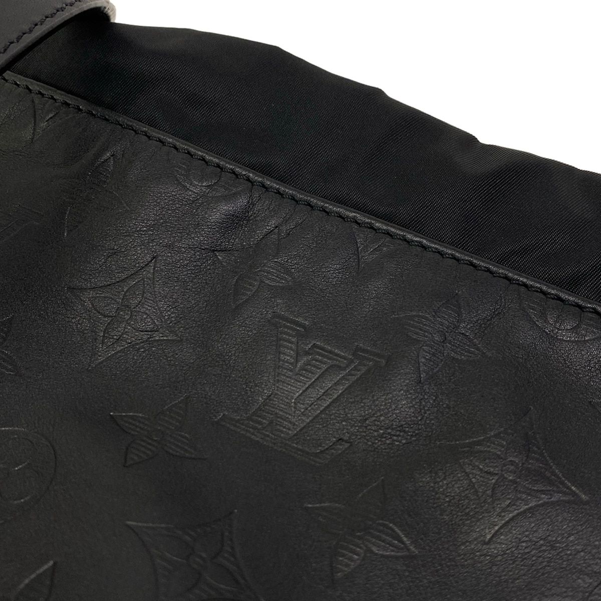 LOUIS VUITTON(ルイヴィトン) ショルダーバッグ モノグラム・シャドウ 