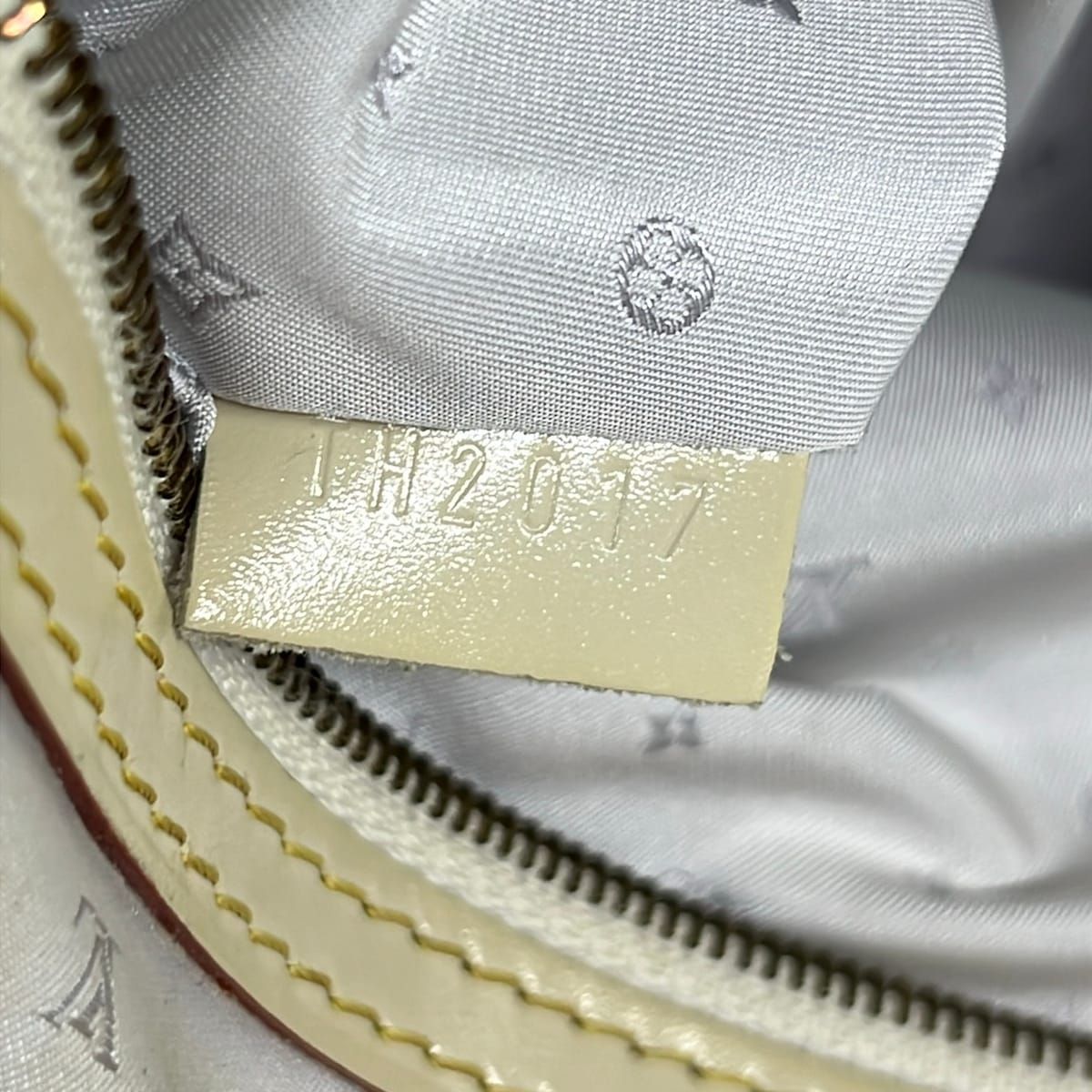 LOUIS VUITTON(ルイヴィトン) ハンドバッグ スハリ スュペールブ 