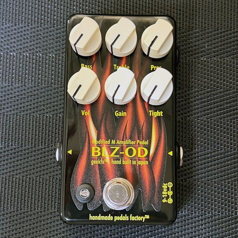 【アウトレット・匿名配送・送料無料】【BLZ-ODブラック】ハンドメイドBE-OD）/トリマー簡単アクセス/9-18V電源対応