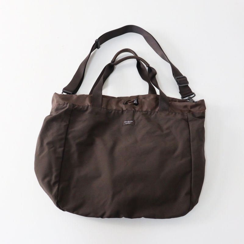 2025限定 スタンダードサプライ STANDARD SUPPLY SIMPLICITY DARK BROWN EDITION 2wayドローストリングトート＼ブラウン【2400014984439】