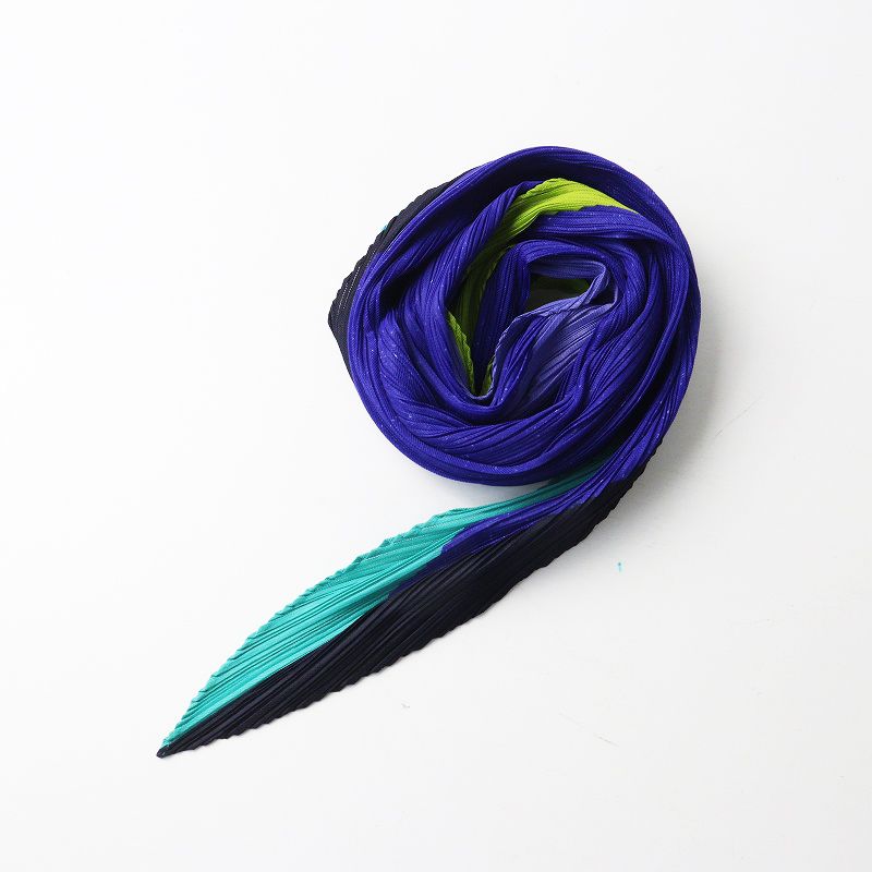 プリーツプリーズ PLEATS PLEASE イッセイミヤケ ISSEY MIYAKE