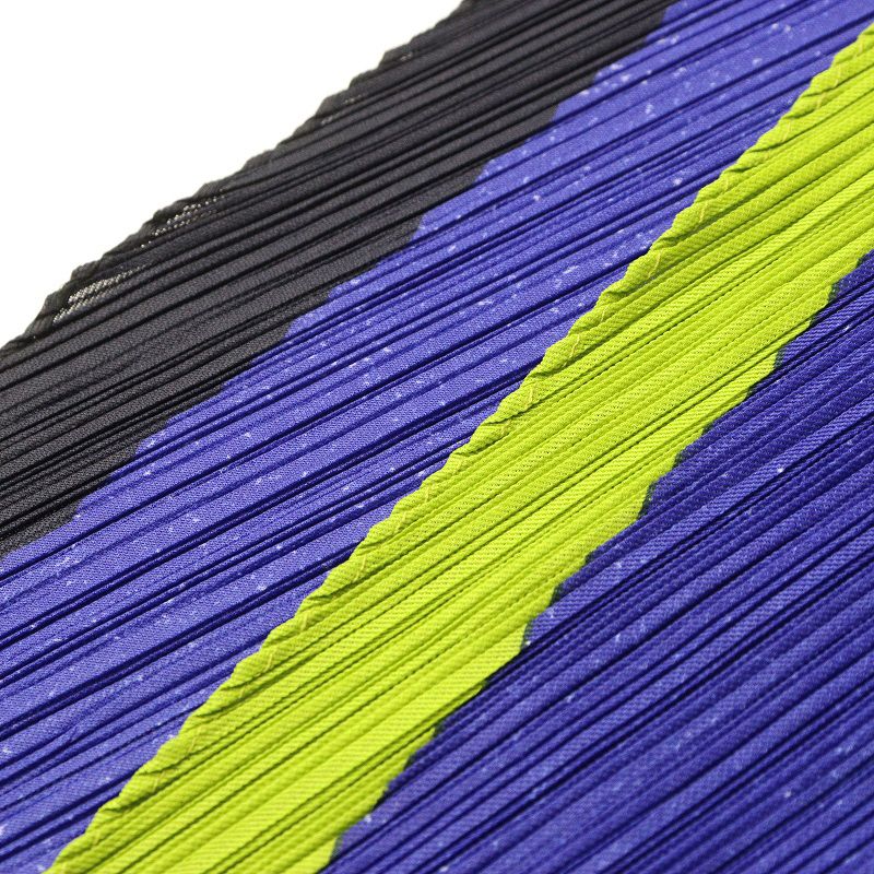プリーツプリーズ PLEATS PLEASE イッセイミヤケ ISSEY MIYAKE