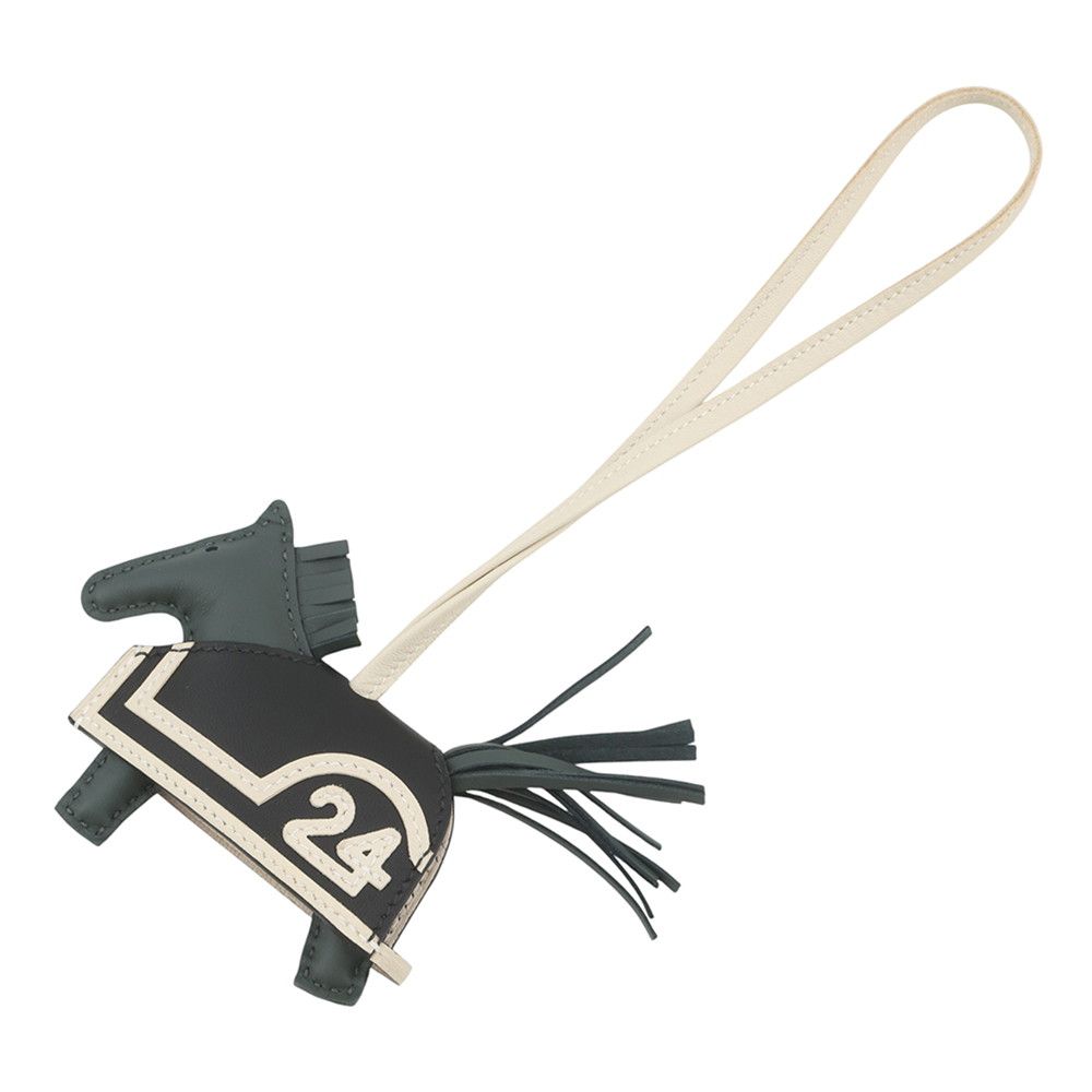 エルメス バッグチャーム ロデオPM ロベオ24 ヴェールマングローブ/ブラック/クレ ラムスキン K刻印