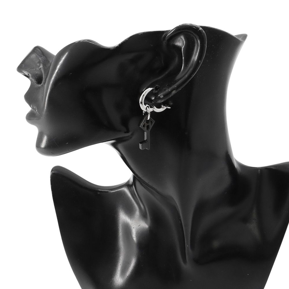 エルメス ピアス Cle H シング バッファローホーン HERMES アクセサリー 片耳 エルメス ピアス Cle H シング バッファローホーン HERMES アクセサリー 片耳
