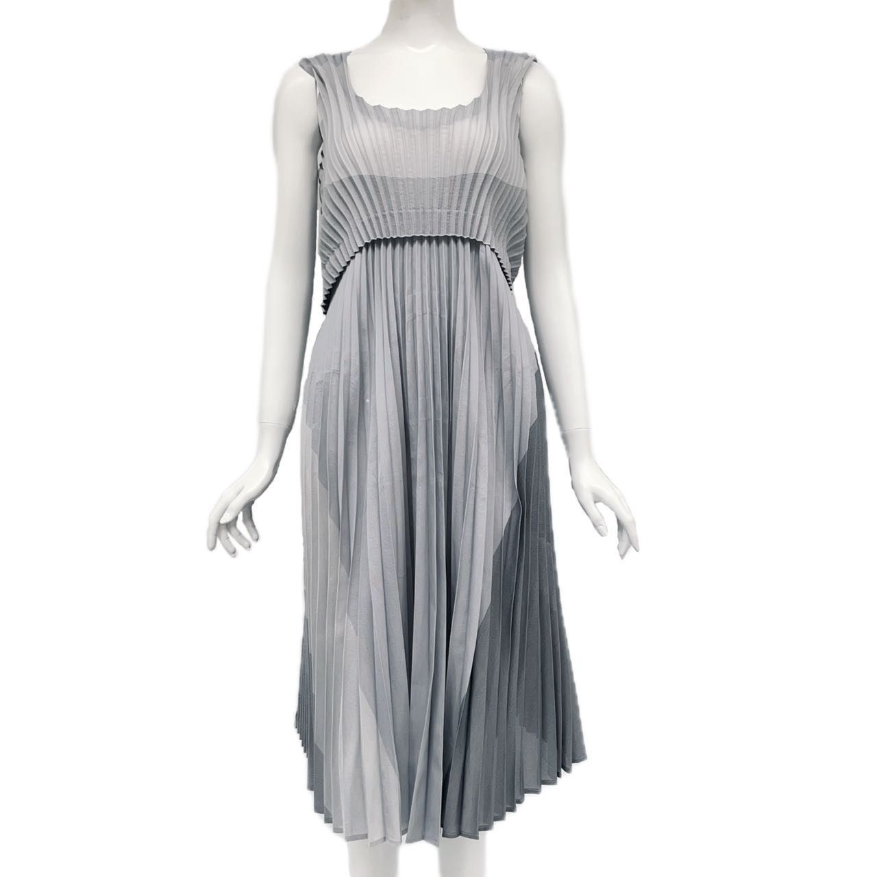 極美品 レア ISSEY MIYAKE イッセイミヤケ ノースリーブ プリーツ ワンピース 立体デザイン